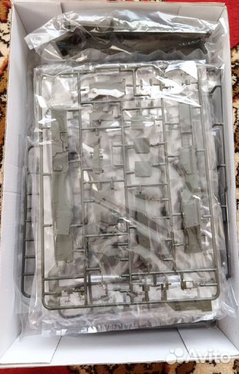 Сборные модели Meng, Tamiya, RFM (Rye Field Models
