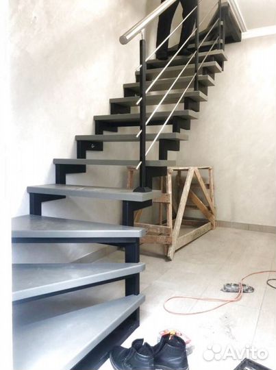 Облицовка бетонных лестниц