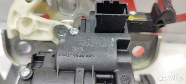 Замок 5-й двери Audi Q5 8R cdnc 08.10.2009