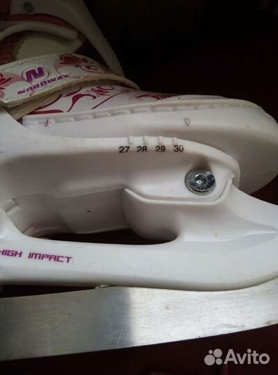 Коньки фигурные