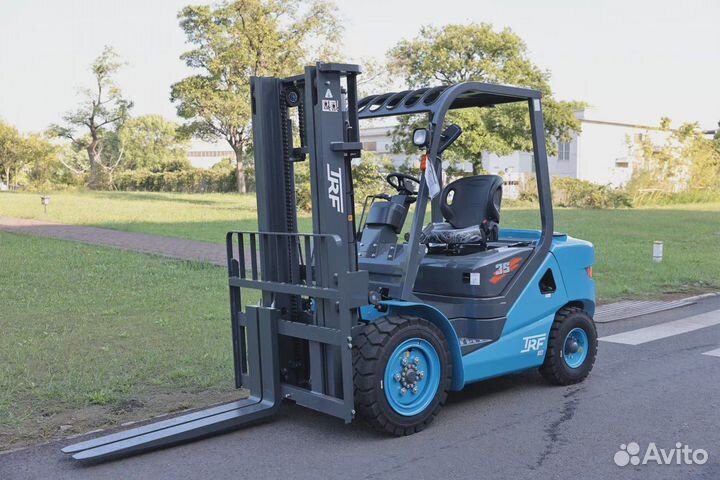 Вилочный погрузчик TRF D35-3i, 2023