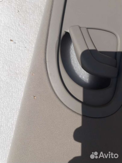 Обшивка центральной стойки Renault Megane 2