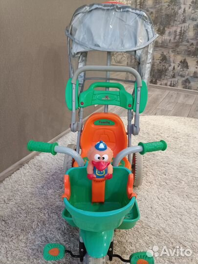 Трехколесный велосипед