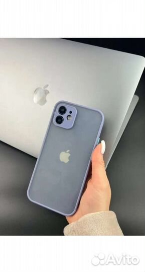 Чехол на iPhone 11