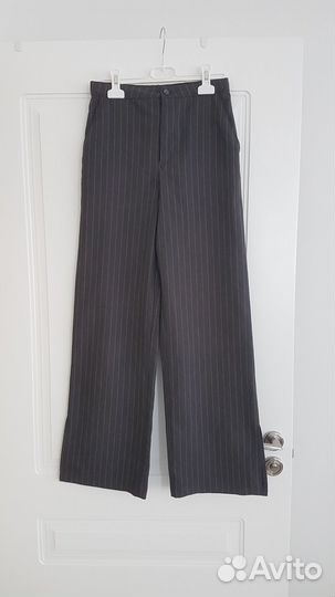 Одежда на девушку р.146-152 б/у