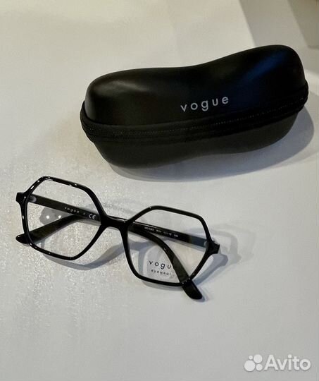 Очки оправа vogue