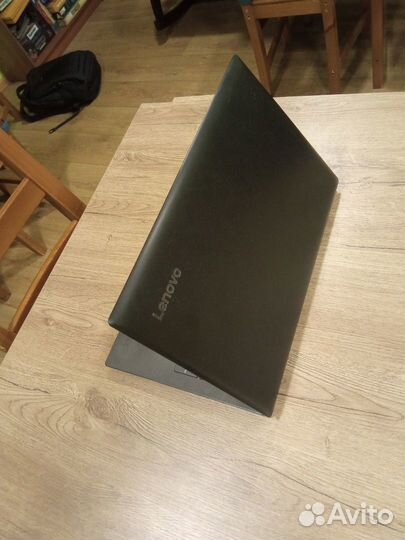Ноутбук Lenovo 81D1