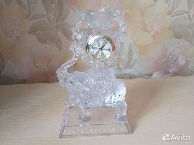 Подсвечник с часами