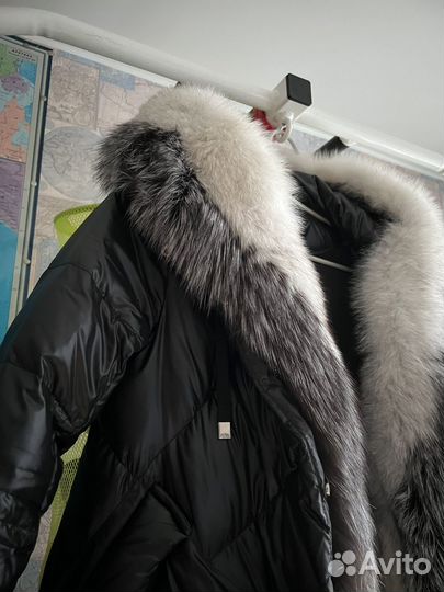 Пуховик женский длинный 42 44 размер с капюшоном