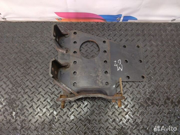 85417015035 Кронштейн бампера левый Man L2000