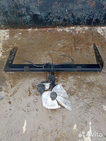 Фаркоп на Гранта cross