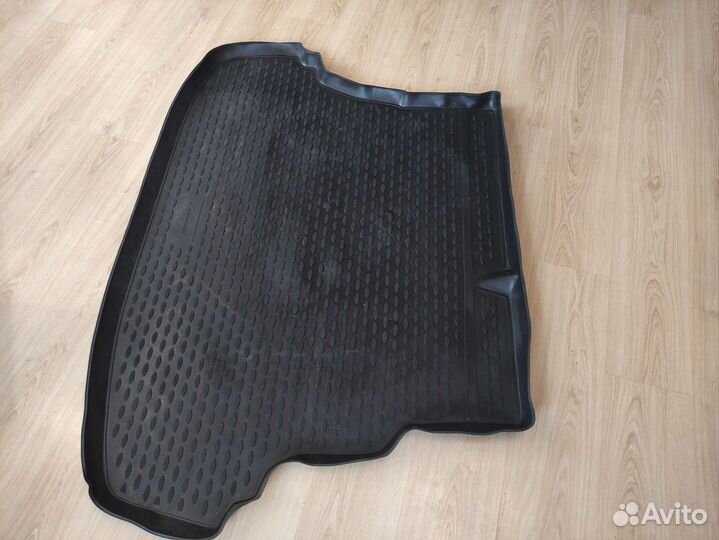 Коврик в багажник Hyundai Solaris седан Novline