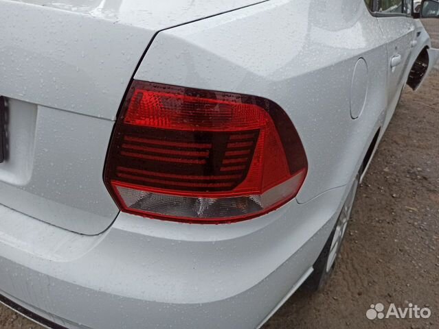 Фонарь задний правый Фольксваген поло рестайлинг купить в Волгограде ...