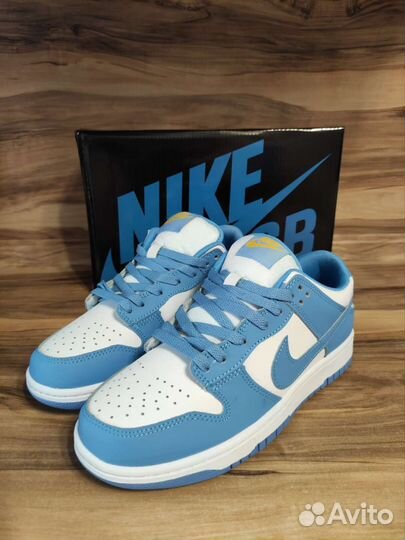 Кроссовки Nike Dunk low pro