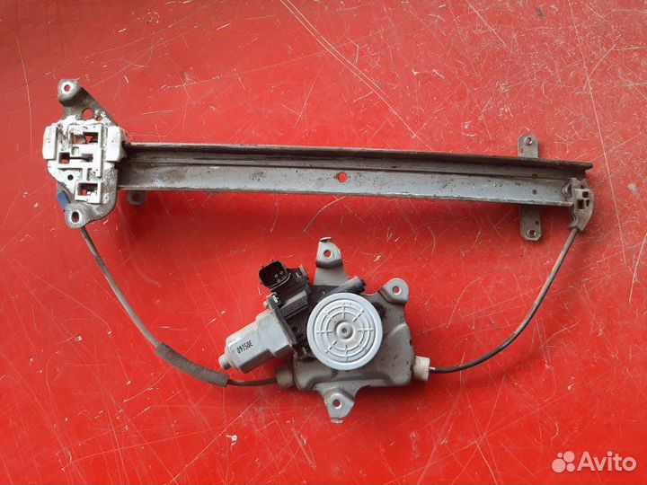 Механизм стеклоподъемника передний левый Nissan