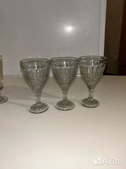 Продаю рюмки лафетники