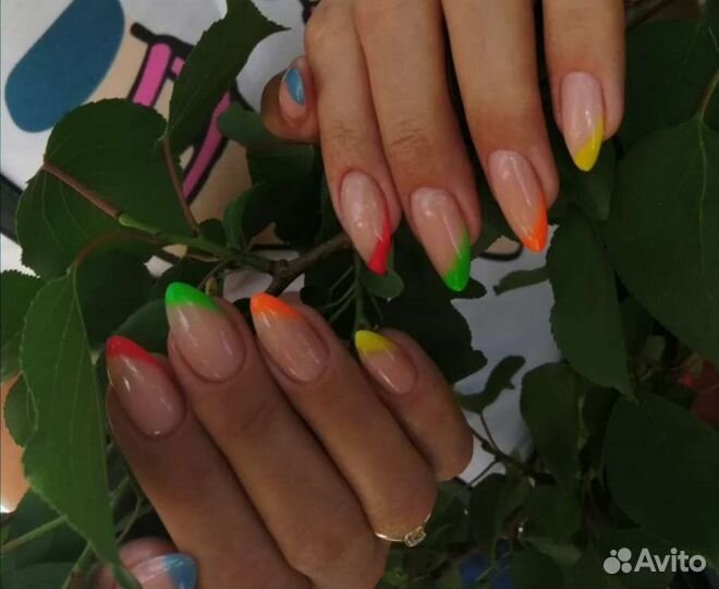 Маникюр Педикюр