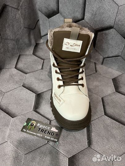 Ботинки женские зимние на замке