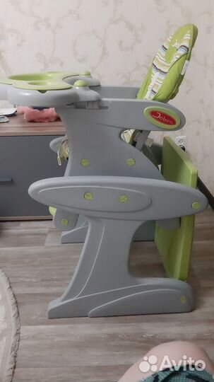Детский стол и стульчик