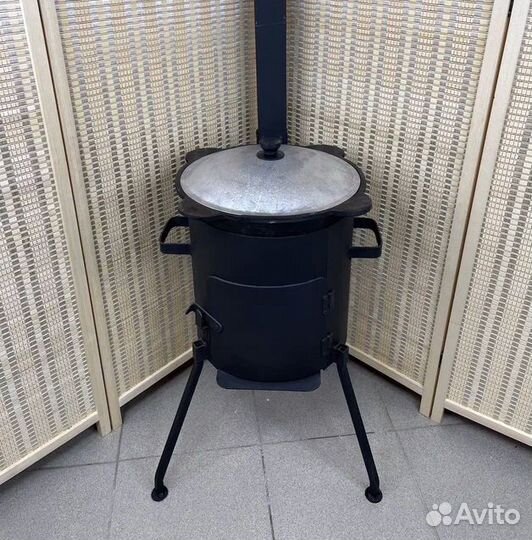 Казан чугунный с печкой