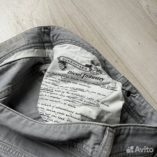 Джинсы Diesel Industry W31 L30