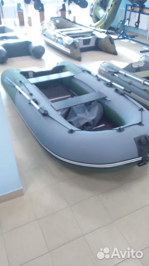 Лодка Надувная пвх Тритон 335 Б/У