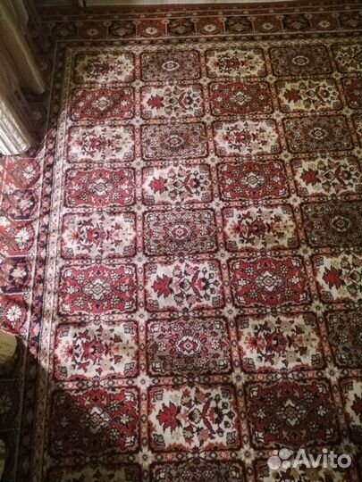 Ковер шерсть