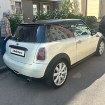 MINI One 1.6 AT, 2010, 246 000 км, с пробегом, цена 700 000 руб.