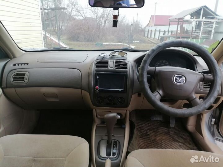Mazda Familia 1.5 AT, 2002, 295 000 км