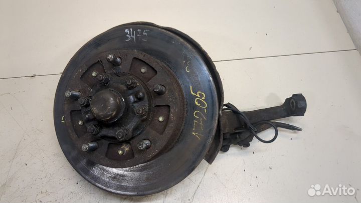 Ступица (кулак, цапфа) Lexus LX, 2000