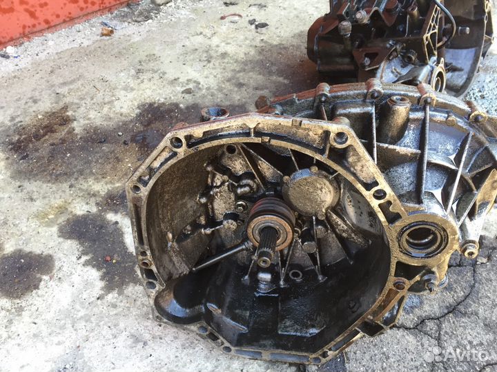 Коробка механическая на Рено Сценик