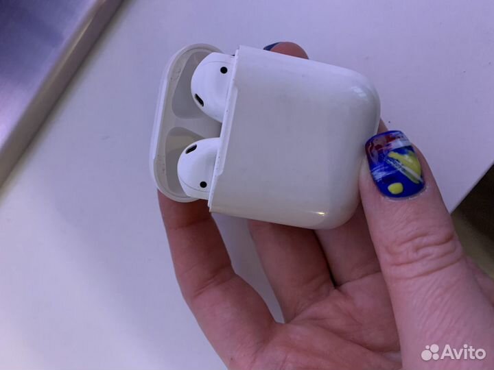 Airpods оригинал