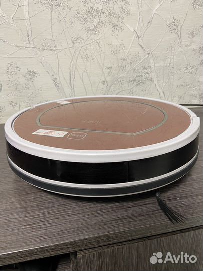 Робот пылесос