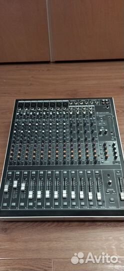 Mackie onyx 1620i микшерный пульт