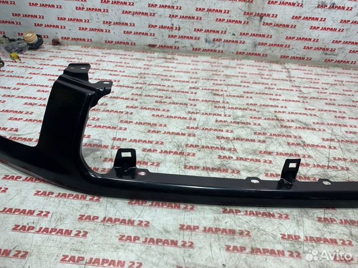 Планка под фары Toyota Rav4 ACA21