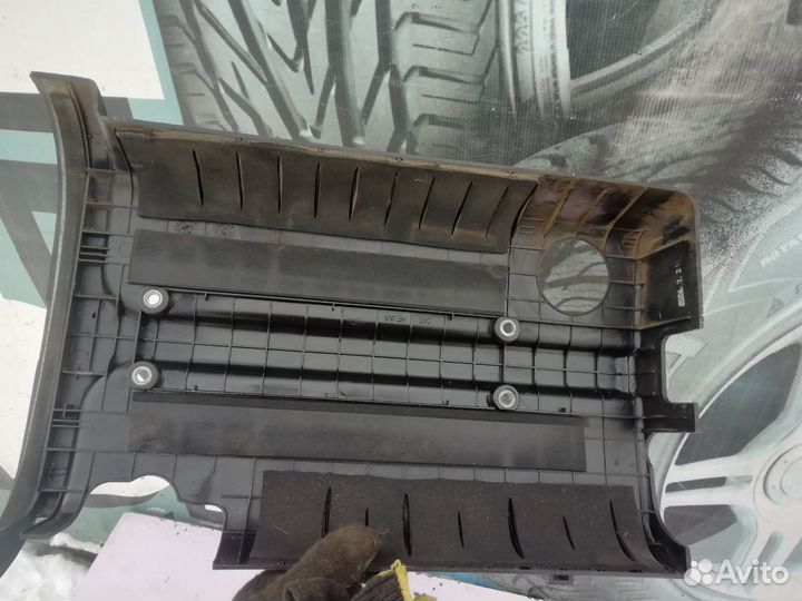 Накладка крышка мотора Daewoo Nexia 1995- 2008 г