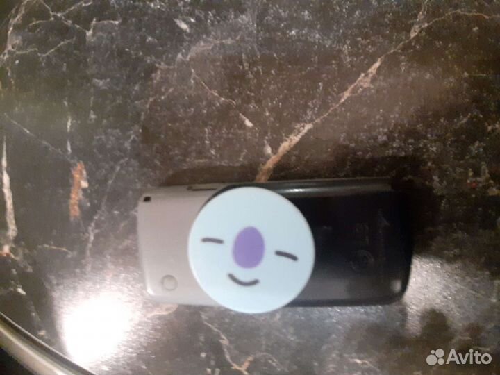 Samsung E2121B