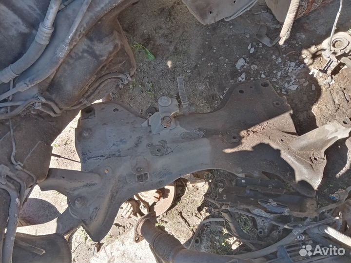 Подрамник Peugeot 206 1.4 i KFW