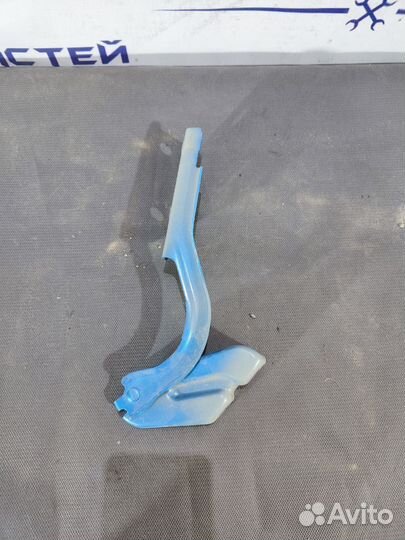 Петля капота правая Suzuki Jimny 2019