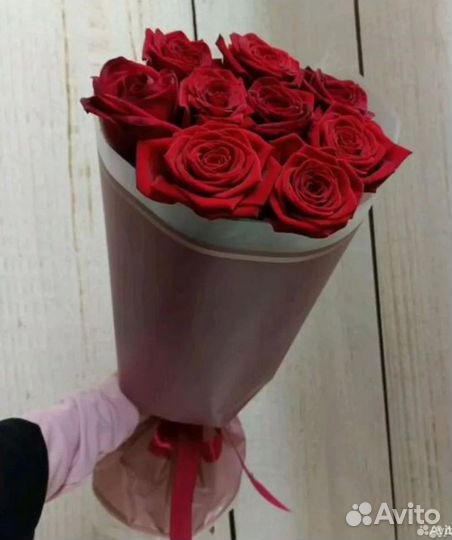 Розы 60 см. Букет с подсветкой Доставка