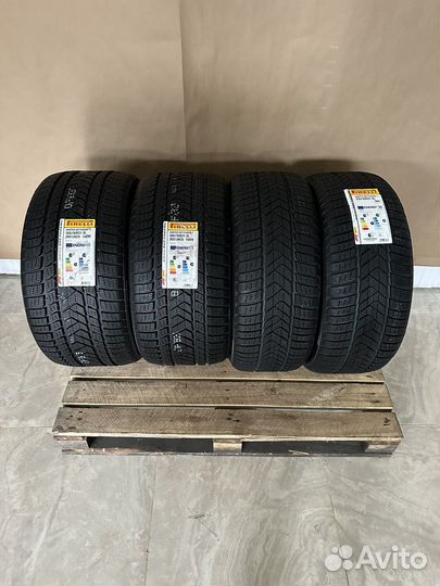 Pirelli Winter Sottozero 3 255/35 R21 и 285/30 R21 98V