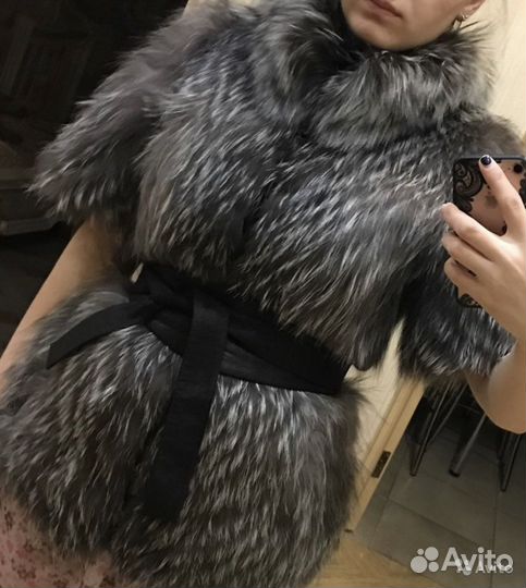 Меховой жилет