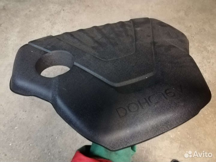 Крышка двигателя Kia Rio 3, 4