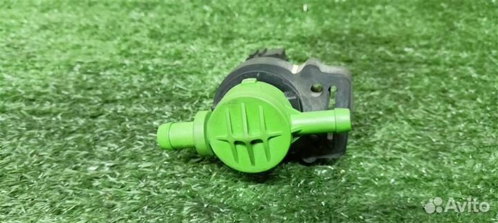 Клапан вентиляции топливного бака Mercedes Benz W