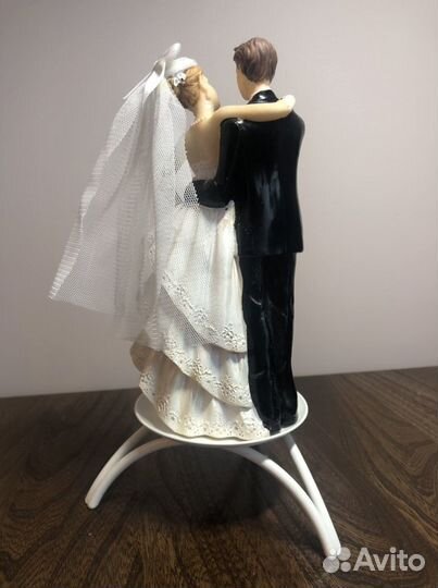 Свадебная фигурка статуэтка