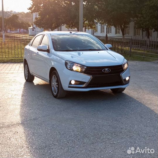 LADA Vesta 1.6 AMT, 2018, 145 000 км