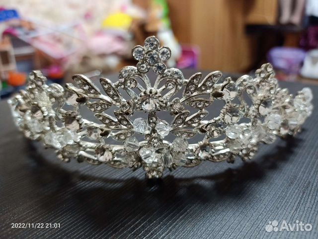 Свадебная диадема