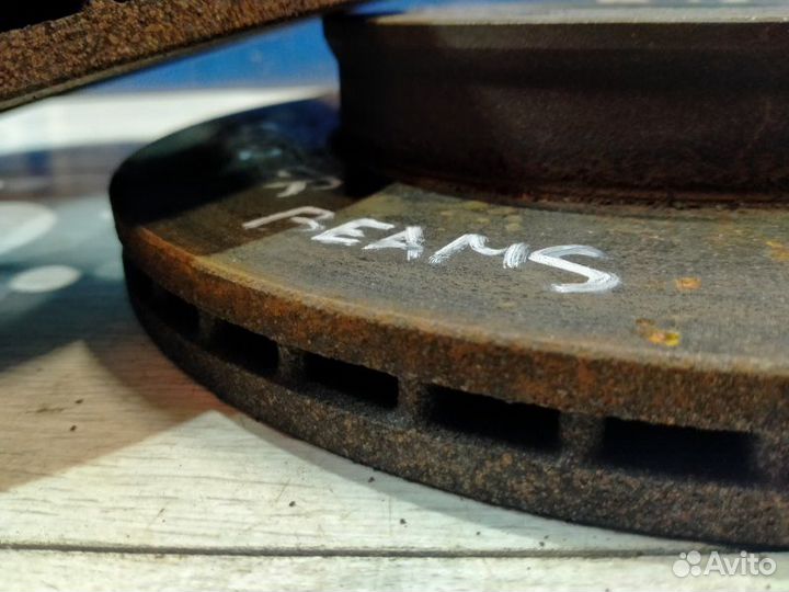 Тормозной диск передний Toyota Cresta GX100 1GFE