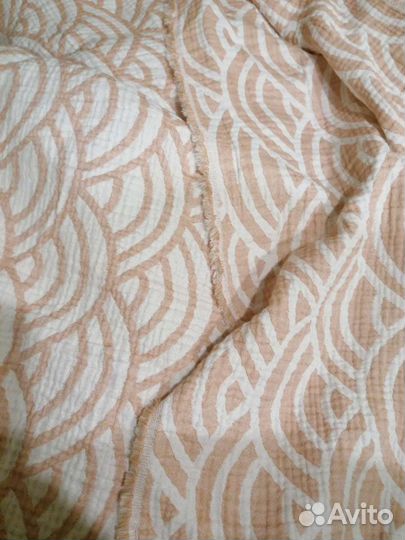 Декоративная подушка и плед