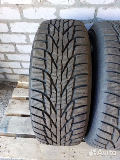 Kumho WinterCraft SUV Ice WS51 265/60 R18